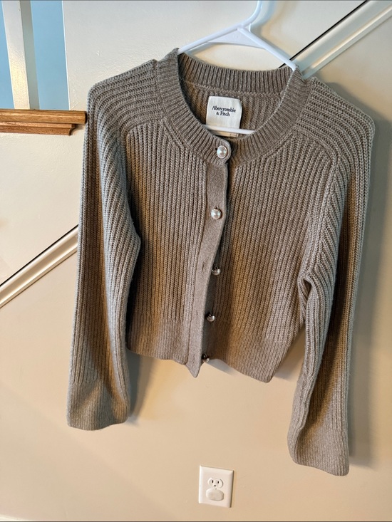Abercrombie & Fitch Sweaters - Abercrombie & Fitch Taupe Ribbed Cardigan with Pearl Buttons